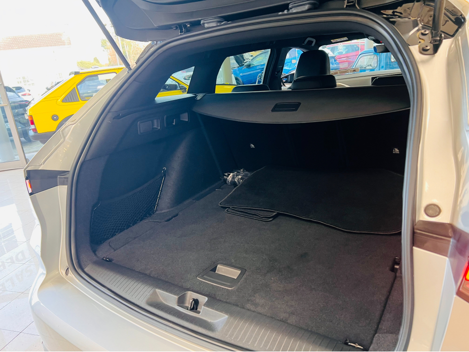 2024 Opel Astra - image 9