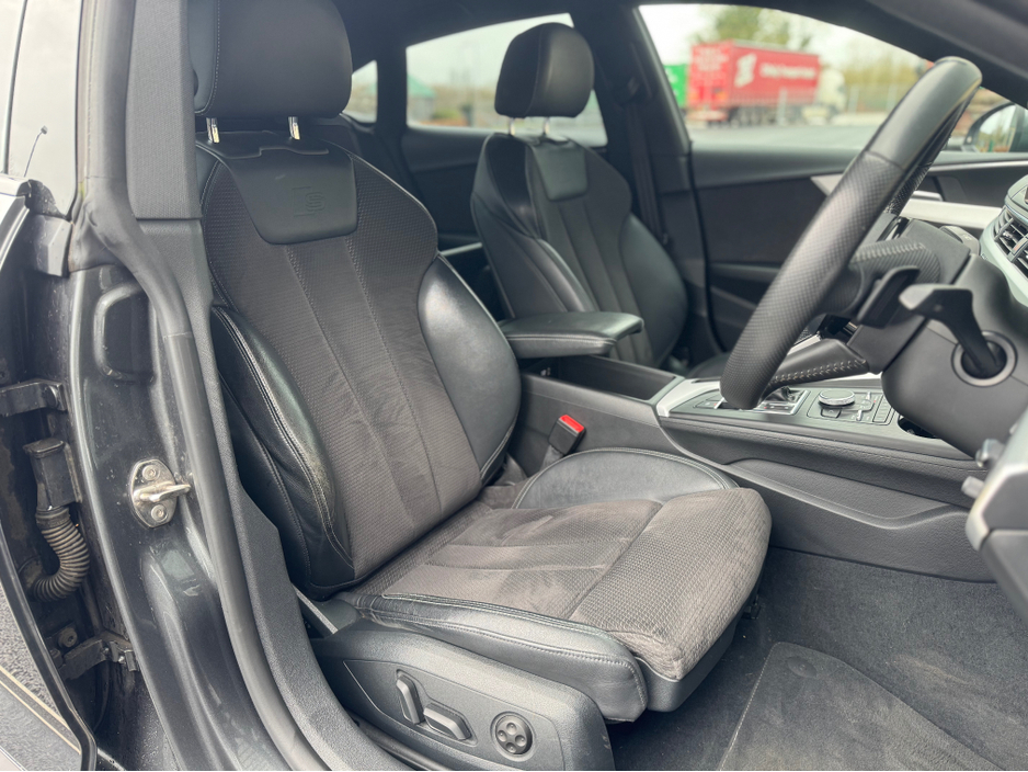 2017 Audi A5 - image 12