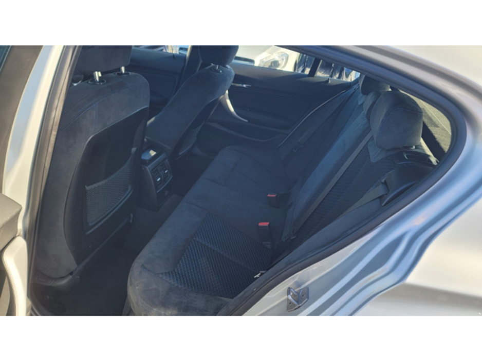 2016 BMW 1 Series - image 15