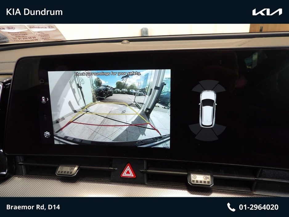 2022 Kia Sportage - image 12