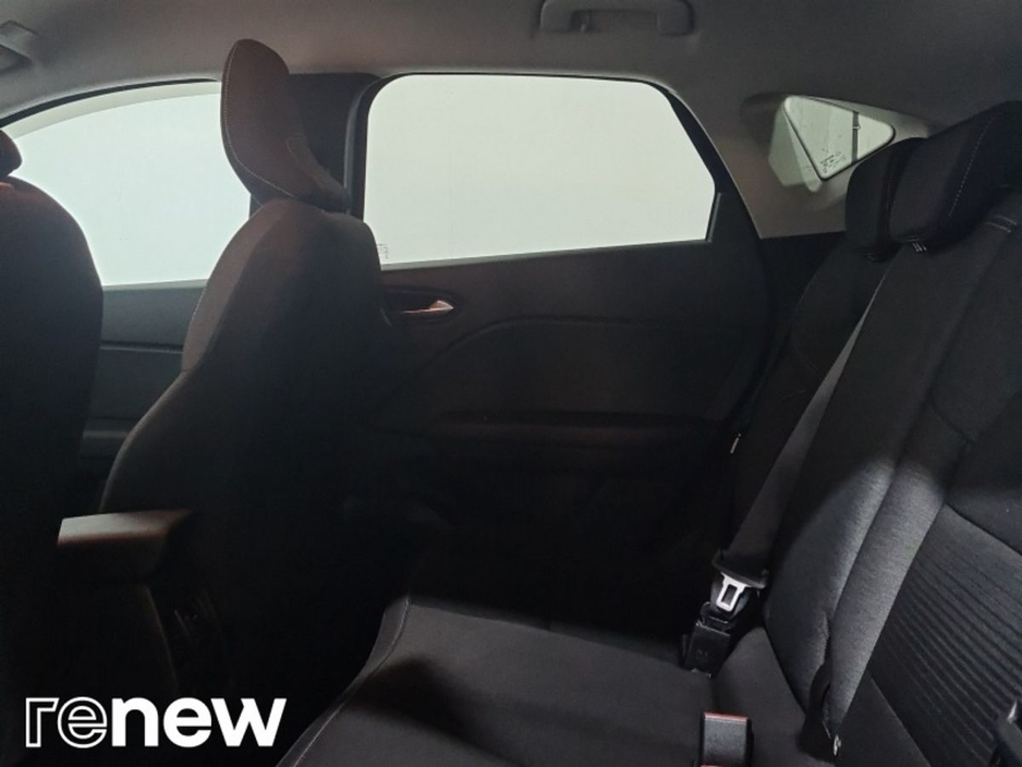 2021 Renault Captur dCi 95 Iconic €18,900