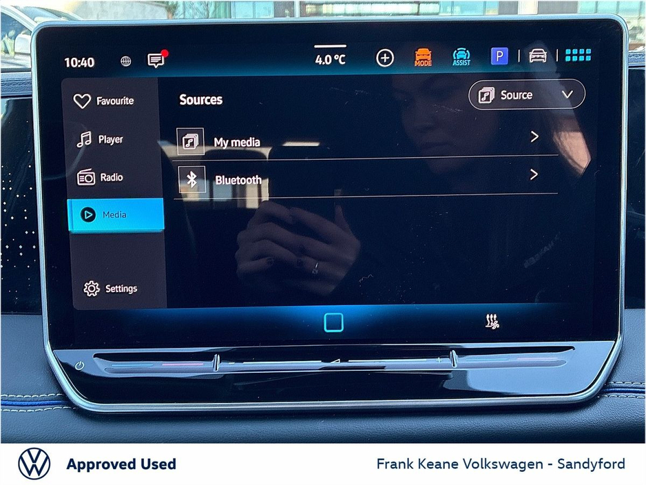 2025 Volkswagen Tiguan - image 17