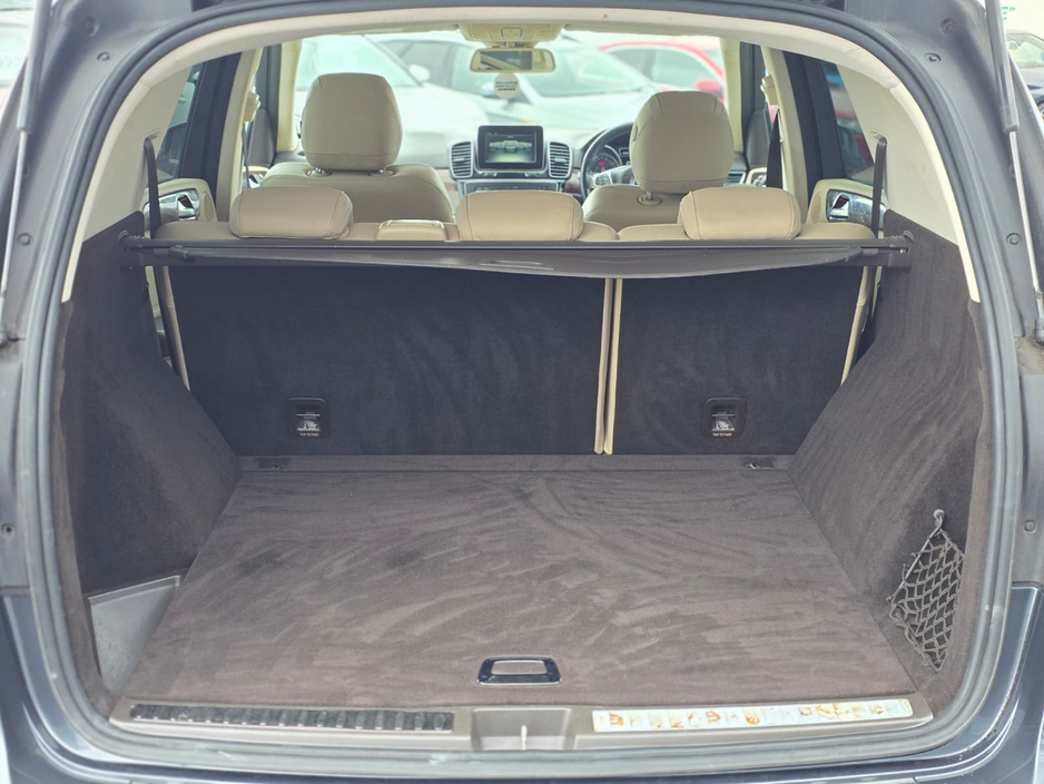 2016 Mercedes-Benz G Class - image 19