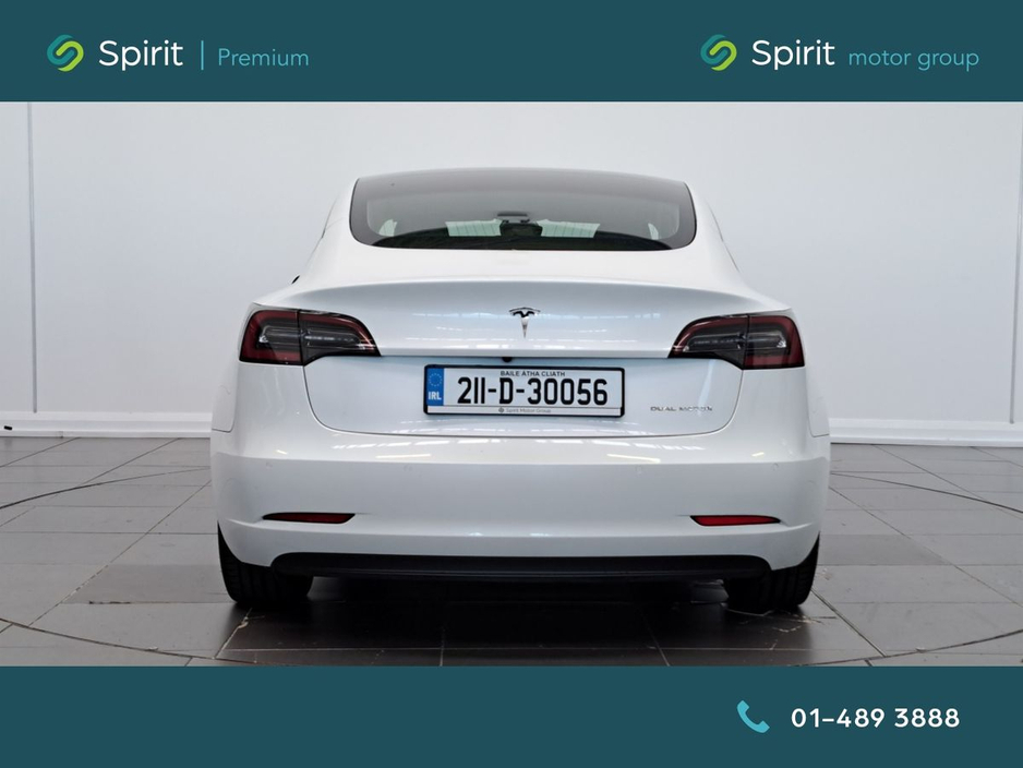 2021 Tesla Model 3 - image 7