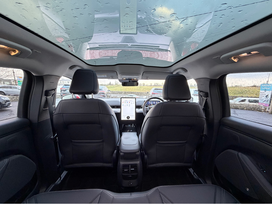 2021 Ford Mustang Mach-E Extended Range - panoramic Roof - Mustang €27,950