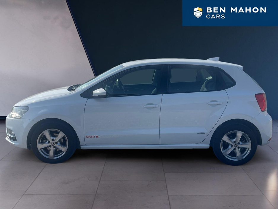 2016 Volkswagen Polo - image 2