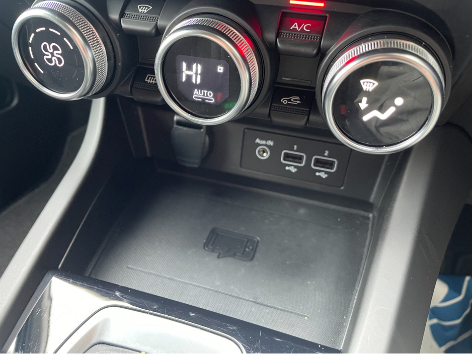 2023 Renault Arkana TCE 140 AUTO TECHNO 5DR LOW KMS AS NEW! €25,995