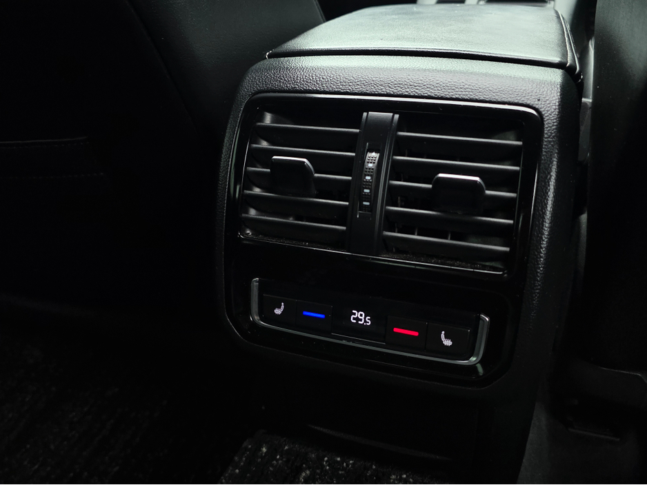 2018 Volkswagen Arteon - image 17