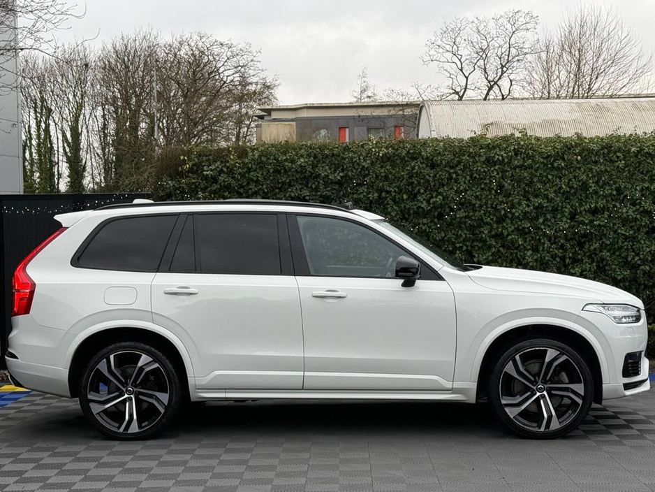 2022 Volvo XC90 R-DESIGN PRO T8 2.0 AWD HYBRID * HUGE SPEC * // OPENING PAN ROOF // LEATHER HEATED SEATS // RETRACTING TOW HOOK €46,900
