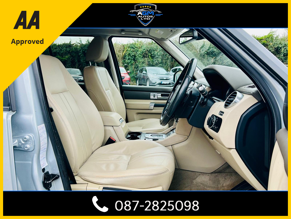 2015 Land Rover Discovery - image 11