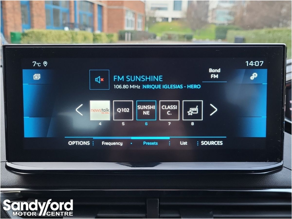 2023 Peugeot 3008 1.2 PureTech ALLURE*FSH* €31,950