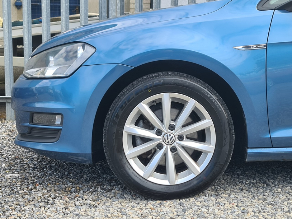 2016 Volkswagen Golf - image 17