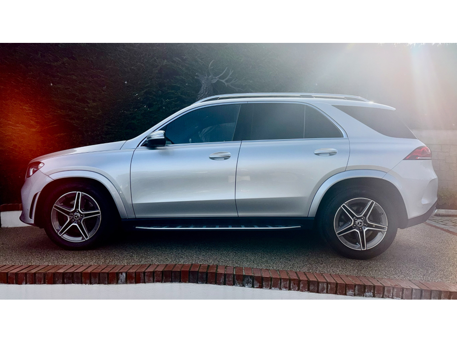 2019 Mercedes-Benz GL Class - image 4