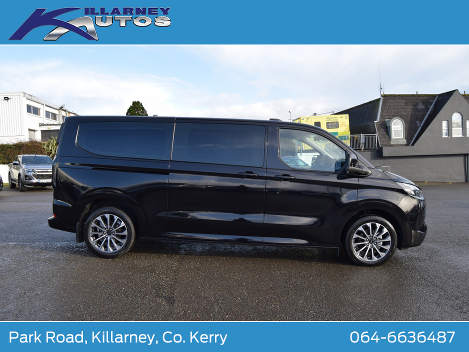 2026 Ford Tourneo Custom 2026 PHEV Tourneo Custom Limited 2.5 Auto