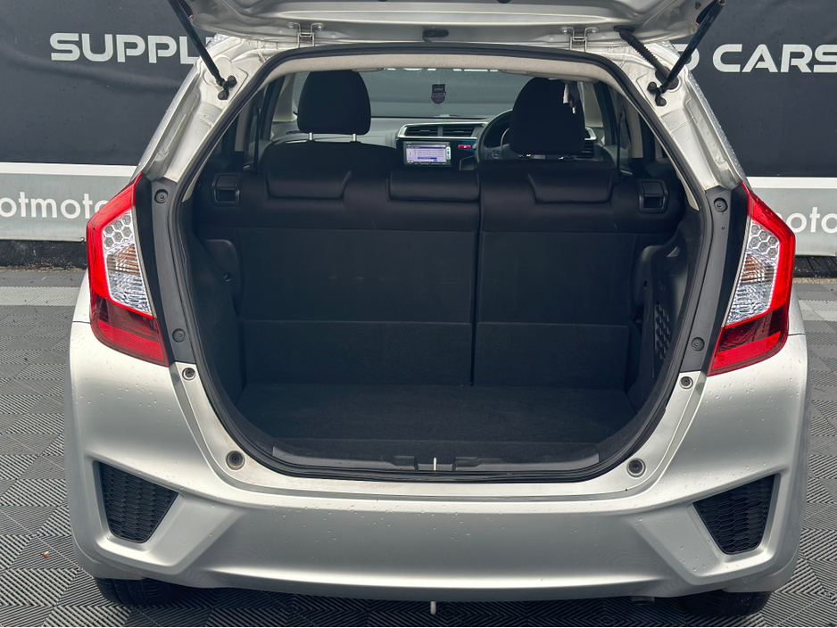 2014 Honda Fit Hybrid €10,250