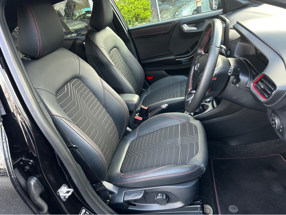 2023 Ford Puma ST-LINE X MHEV- Stunning in Panther Black with ST Detail - Top Trade-Ins & Great Finance Deals - Assured Dealer Warranty - €21,950