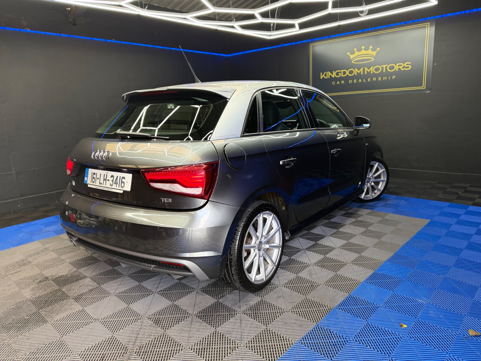 2016 Audi A1 - image 16