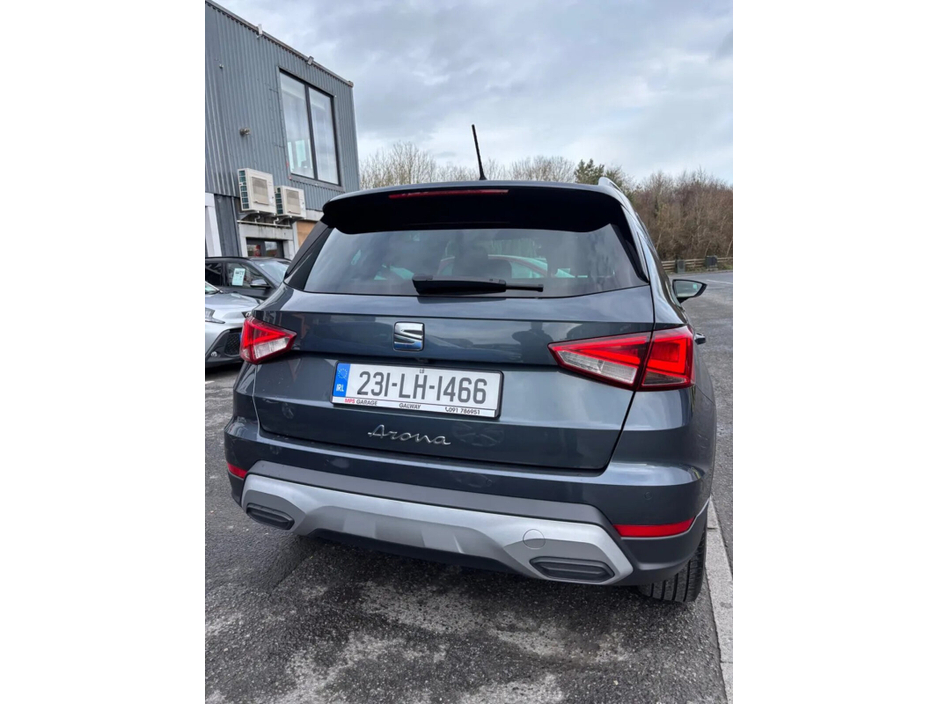2023 SEAT Arona - image 7