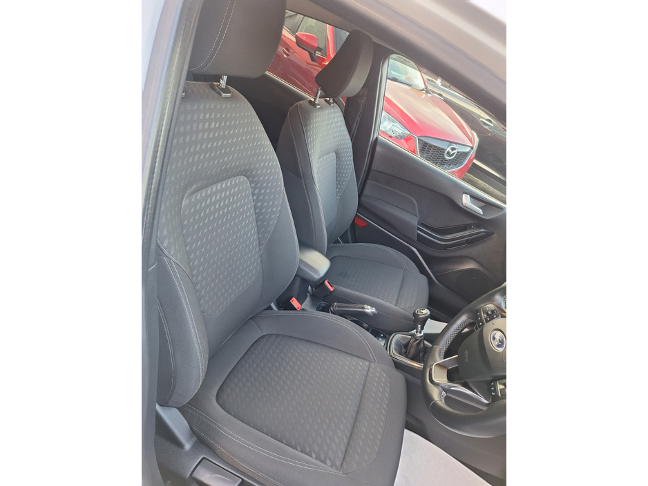 2020 Ford Fiesta TITANIUM 5DR 1.0T 95PS 4 4DR €15,995