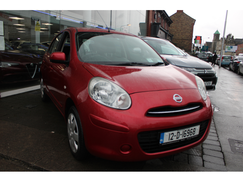 2012 Nissan Micra - image 2