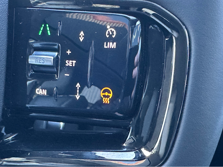 2025 Land Rover Range Rover Velar DYNAMICS PANORAMIC ROOF