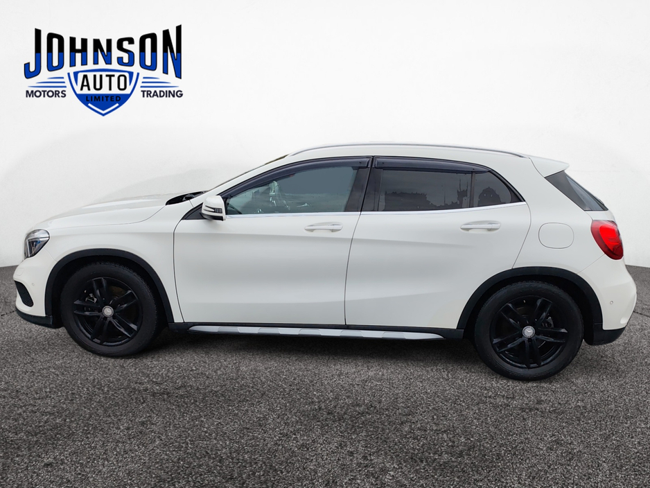 2016 Mercedes-Benz GLA Class - image 2