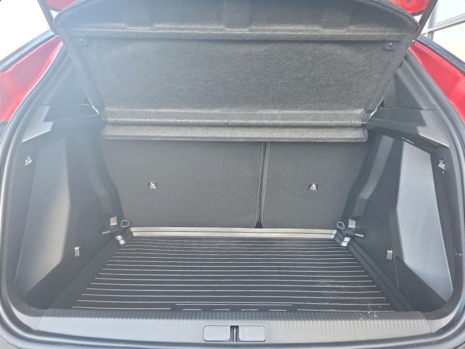 2026 Peugeot 2008 - image 11