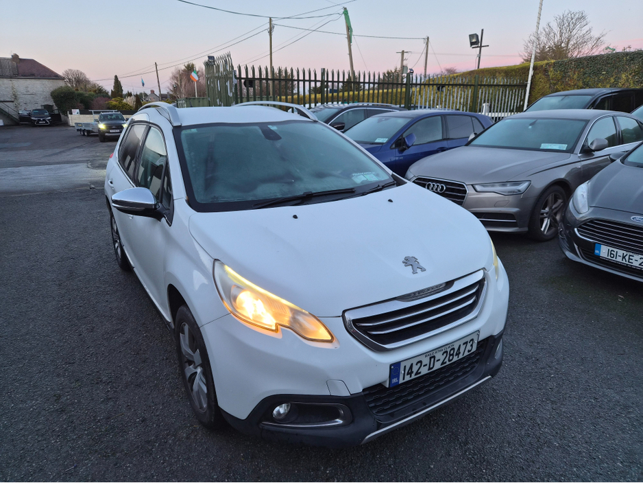 2014 Peugeot 2008 1.2 E-VTI 82 ALLURE AUTO 5DR €6,995