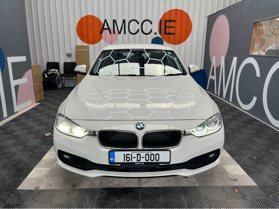 2015 BMW 1 Series - image 6