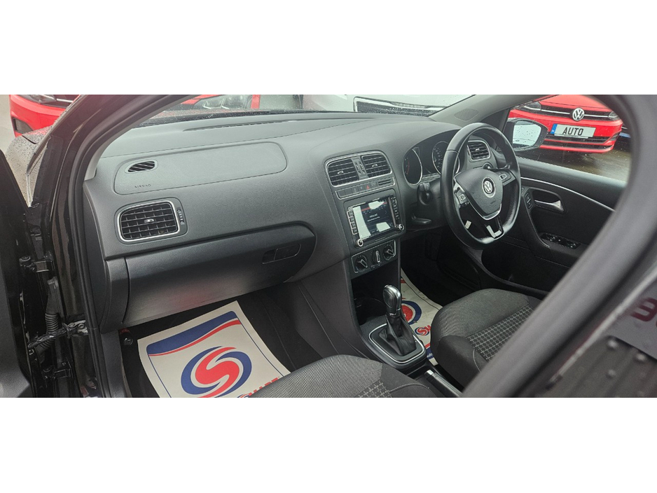 2016 Volkswagen Polo - image 25