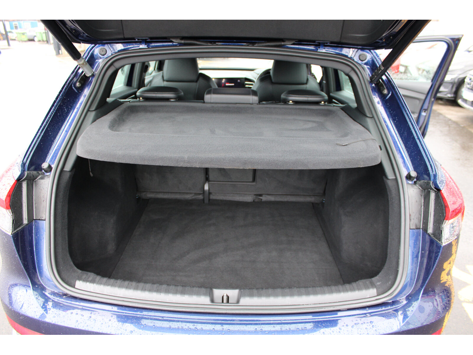 2022 Audi e-tron 55 quattro S Line €30,950