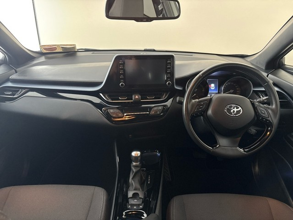 2021 Toyota C-HR - image 8