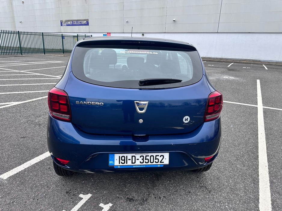 2019 Dacia Sandero - image 6