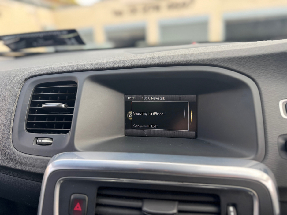 2015 Volvo V60 D2 VOR PS 5DR AUTO €12,995