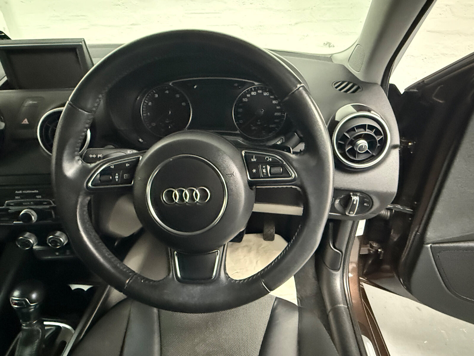 2014 Audi A1 1.4 TFSI €11,990