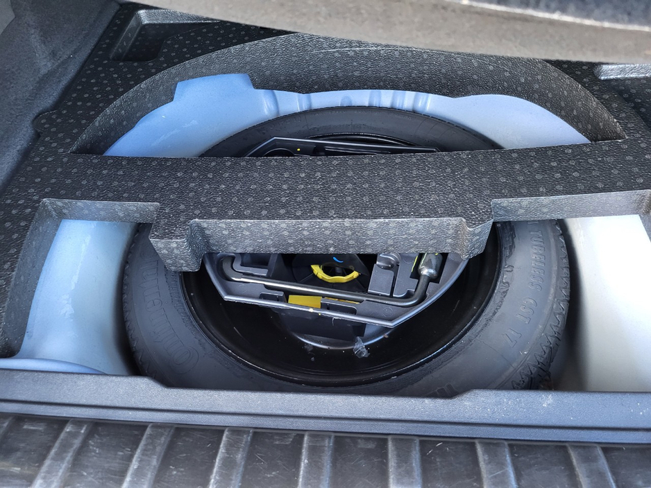 2014 Peugeot 208 - image 21