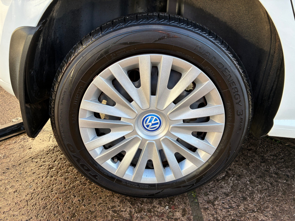 2016 Volkswagen Polo 1.2i TSI Petrol Automatic Trendline €13,500