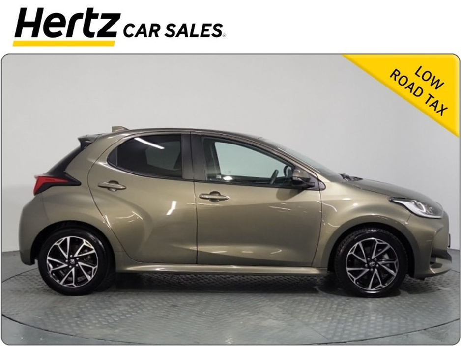 2023 Toyota Yaris DESIGN HEV CVT 1.5 Petrol Automatic €23,495