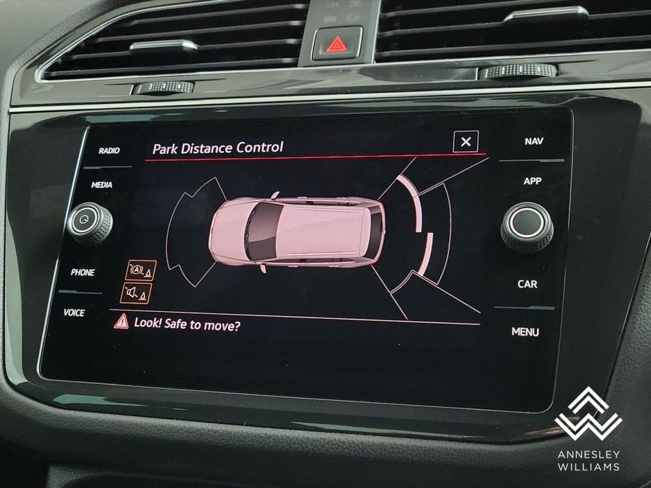 2023 Volkswagen Tiguan Tiguan R-Line Tsi Phev €38,950