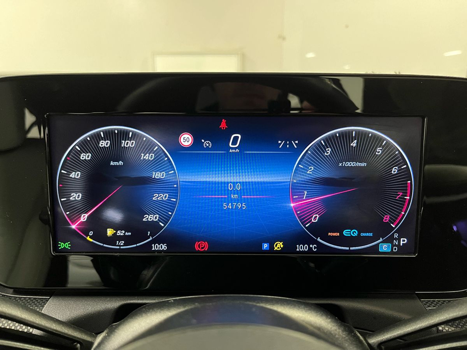 2022 Mercedes-Benz C Class - image 9