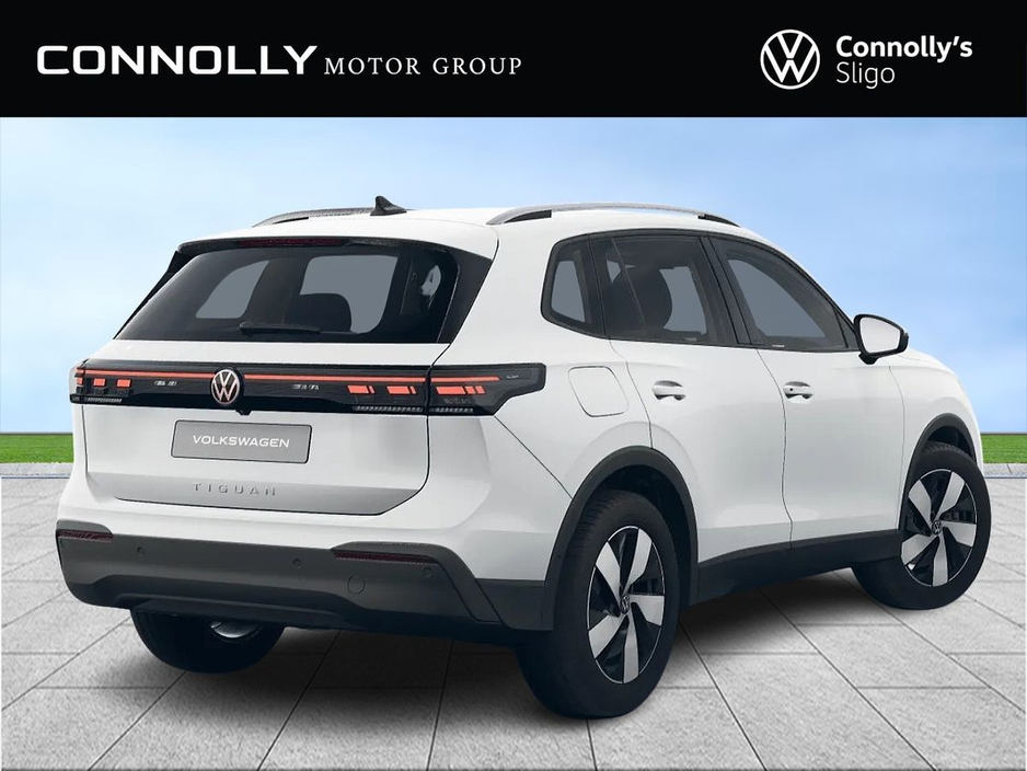 2026 Volkswagen Tiguan - image 2