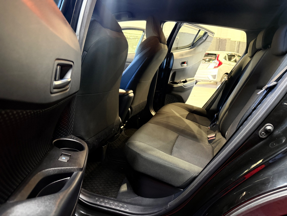 2018 Toyota C-HR - image 13