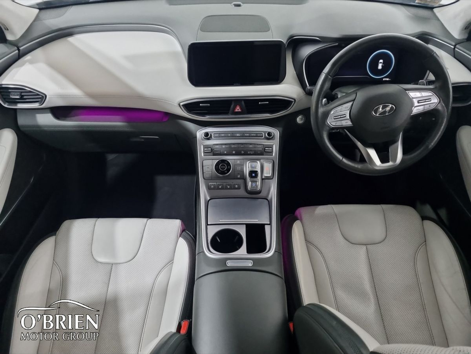 2022 Hyundai Santa Fe - image 2