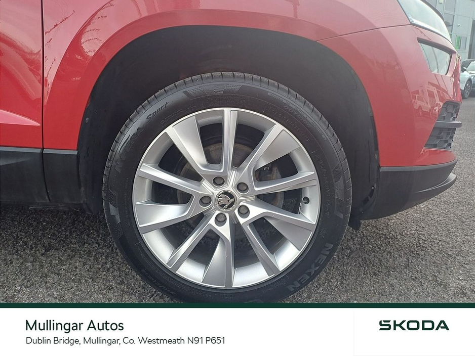 2019 Skoda Karoq - image 9