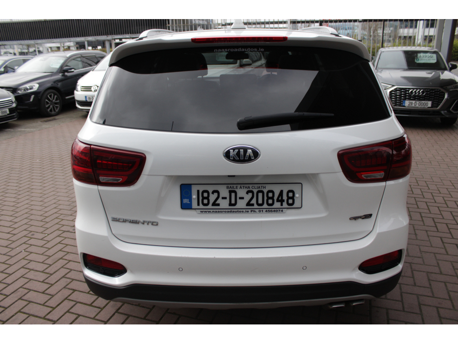 2018 Kia Sorento - image 5