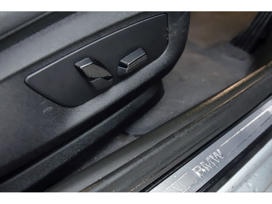 2020 BMW 5 Series 520D SE LOW MILEAGE €29,890