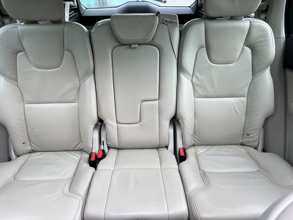 2019 Volvo XC90 - image 11