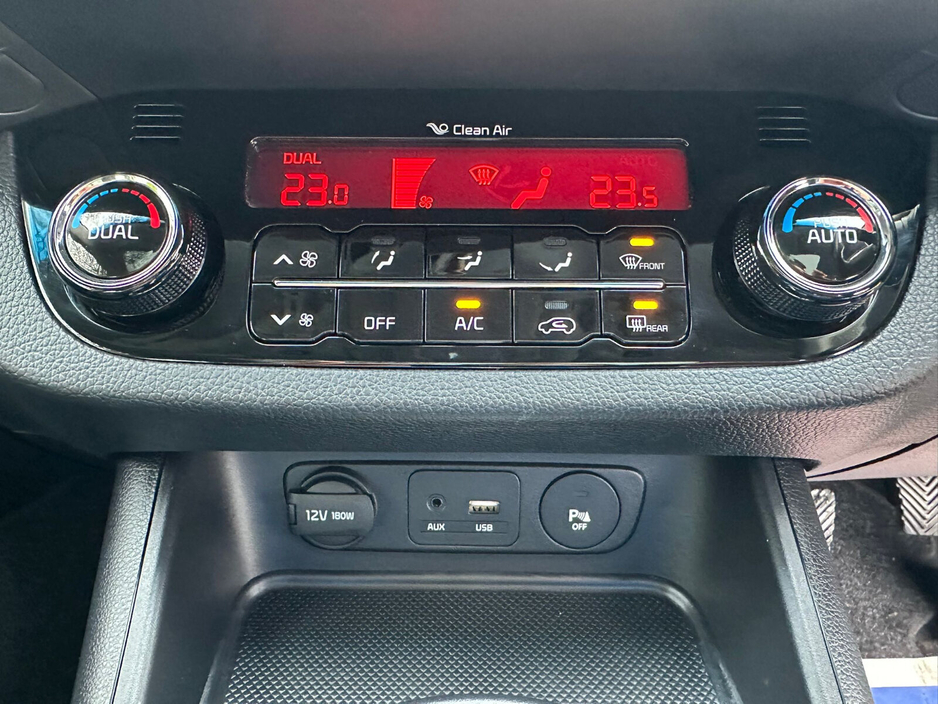 2015 Kia Sportage 1.7 D PLATINUM 2WD €8,950