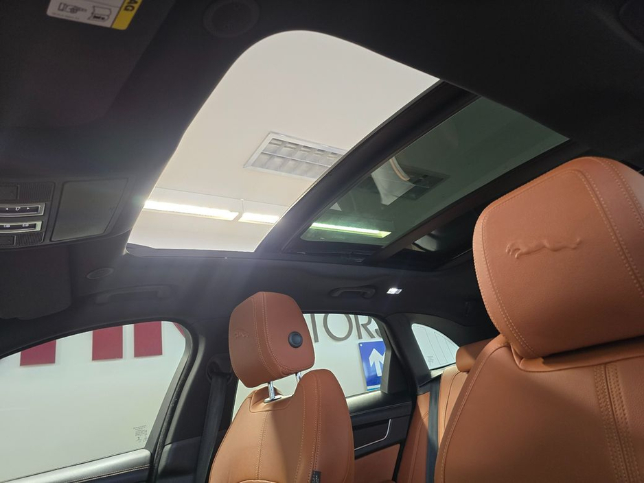 2021 Jaguar F-Pace P400e AWD R DYNAMIC PHEV HYBRID BLACK PACK €42,500