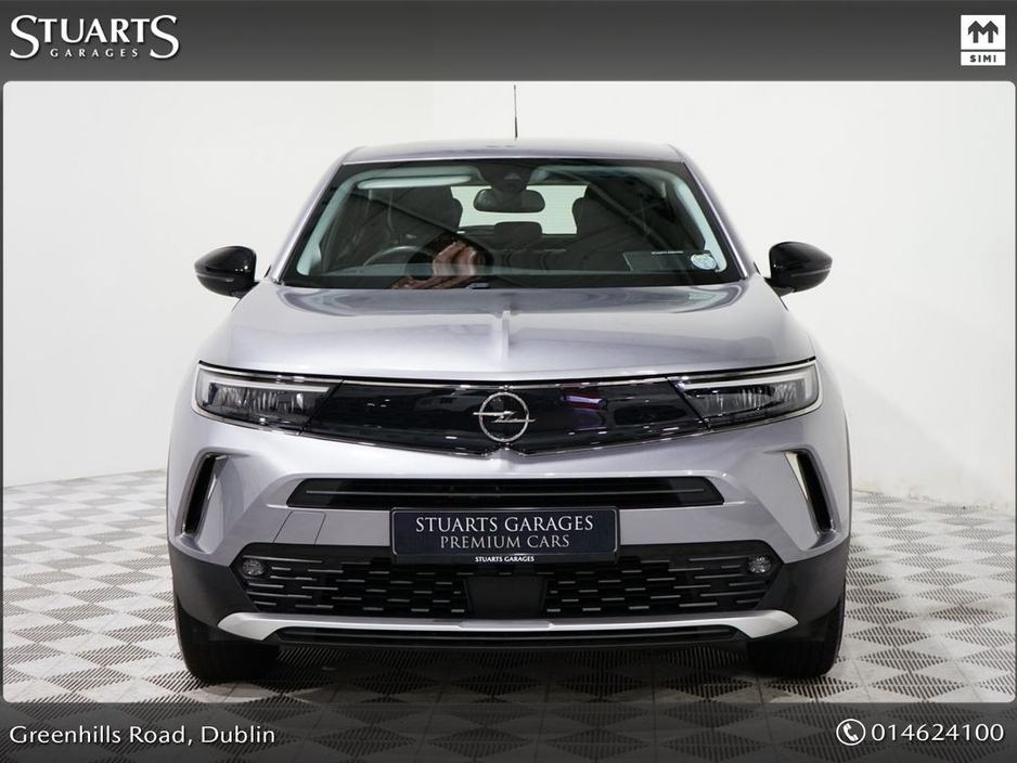 2023 Opel Mokka E EliteELECTRIC AND HEATED MIRRORS, KEYLESS ENTRY AND START, LED HEADLIGHTS, REVERSING CAMERA AND PARKING SENSORS, LEATHER UPHOLSTERY, €19,945